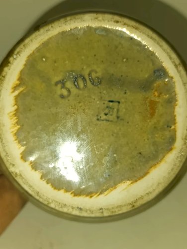 ancien pichet à coulure bleu dans le gout de denbac en bon etat