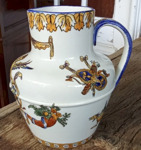 Ancien Pichet Broc Faïence Céramique  Gien Décor Renaissance 19 Ème Siècle