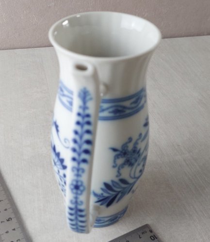 Ancien pichet, décor Blue Onion / porcelaine de Tchécoslovaquie / Czech