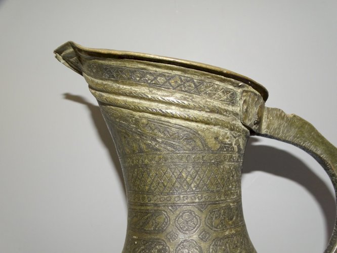 - ANCIEN PICHET INDO PERSAN CUIVRE AIGUIERE ISLAMIQUE CALLIGRAPHIE PICHET QAJAR