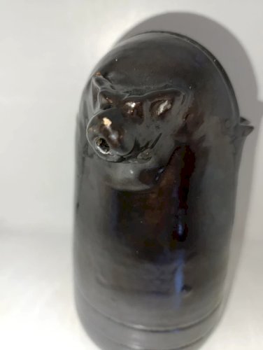 ancien pichet zoomorphe de la manufacture  biot couleur plombifère en bon etat