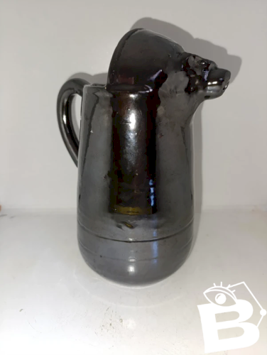 ancien pichet zoomorphe de la manufacture  biot couleur plombifère en bon etat