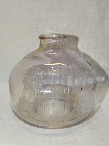 -ANCIEN PIEGE A MOUCHES ou GUEPES VERRE Moulé PUBLICITE L'APHIDOL MARSEILLE   D