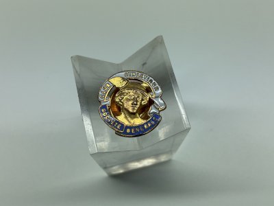 Vintage Pin - Boutonnière - Société Générale Athletic Club - Gold Metal