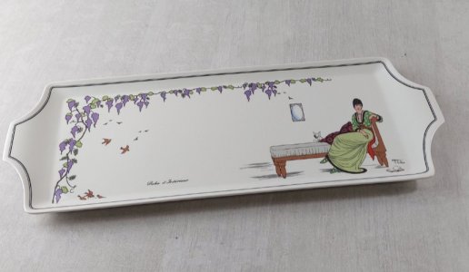 Ancien plat à cake, décor Design 1900, en céramique de Villeroy & Boch