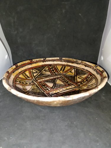 ancien plat creux dorigine nord africain (kabyle?) en etat correct