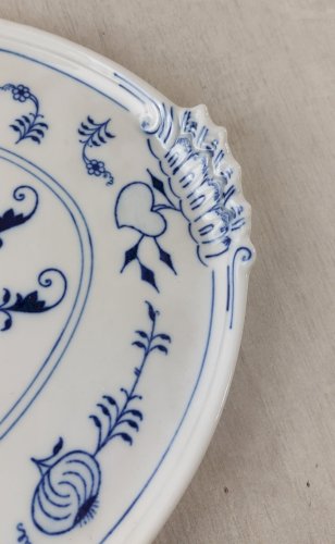 Ancien plat de service, décor Blue Onion / porcelaine Tchécoslovaquie / Czech