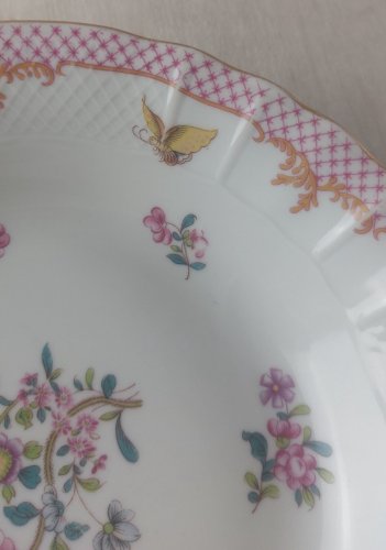 Ancien plat de service, en porcelaine Bernardaud, Compagnie des Indes, Limoges