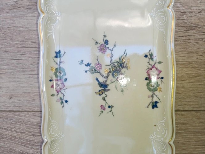 ancien plat fabrique royale de limoges signé DArtois en bon etat