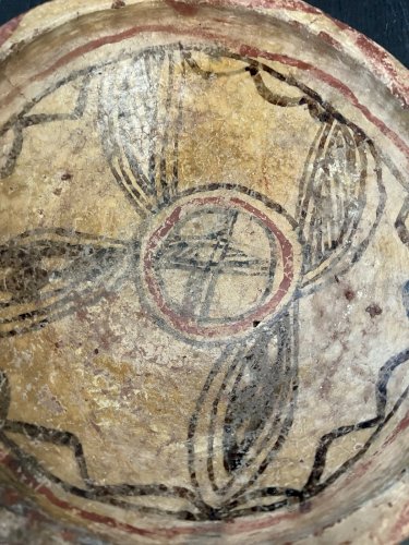 ancien plat serviteur  berbère terre cuite décor géométrique artisanat afrique