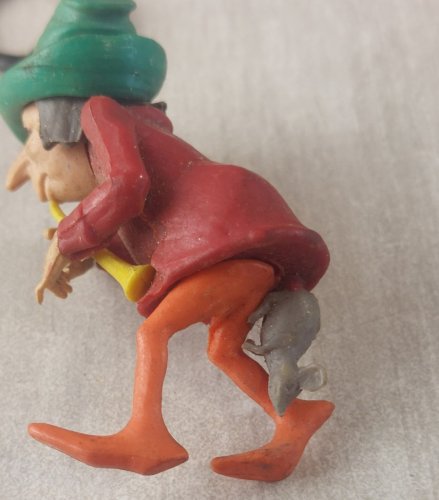 Ancien porte clé, charmeur de souris / rat, vintage