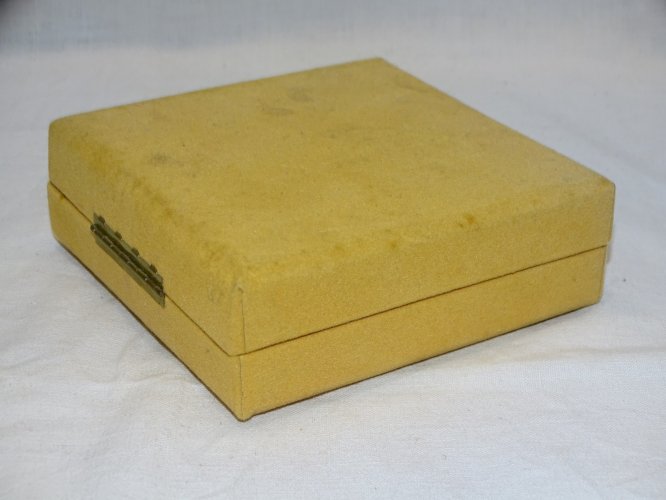 -ANCIEN PORTE CLES  LAGUIOLE ROSSIGNOL THIERS FRANCE CREATION CHARLES PRADEL   D