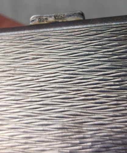 Ancien porte / étui à cigarette, monogramme MK, en argent massif