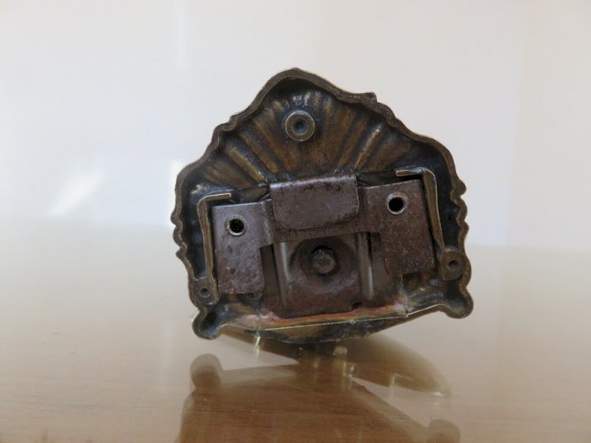ANCIEN PORTE SAVON  COQUILLE  EN BRONZE ANNEES 30 40 - SHELL SOAP DISH