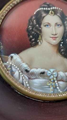 Ancien portrait miniature peint, Charlotte von Hagn, Hil, XIXème