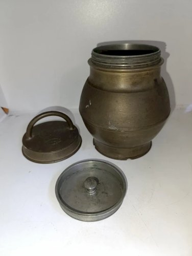 ancien pot à bouillon poincon exposition universelle paris 1900 en bon etat