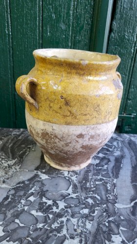 ANCIEN POT A CONFIT OU A GRAISSE EN TERRE VERNISSEE JAUNE N° 4