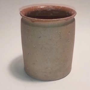 Ancien pot à graisse ou confit en terre vernissée