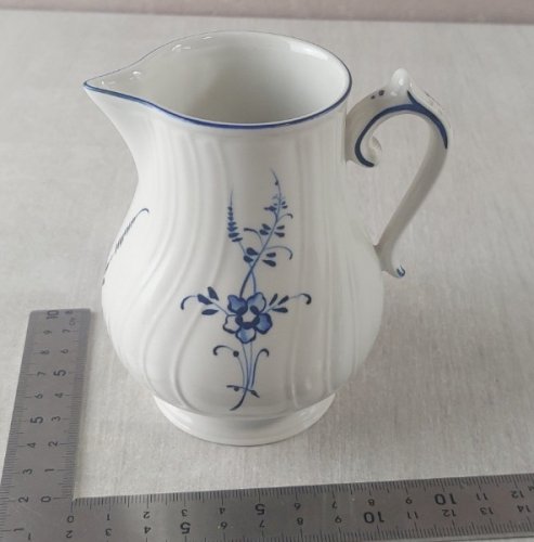 Ancien pot à lait / crémier, décor Vieux Luxembourg, céramique Villeroy & Boch ^