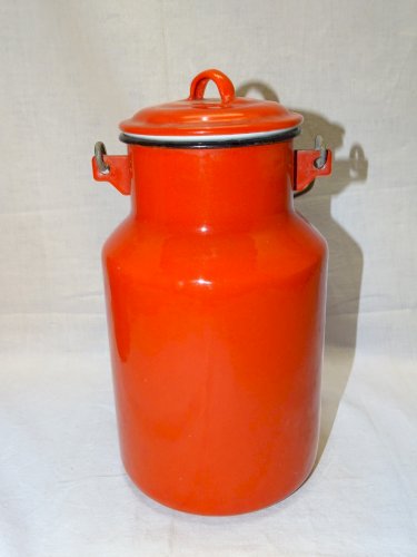 -ANCIEN POT A LAIT  TOLE EMAILLEE ROUGE JAPY DECO CUISINE COLLECTION    D
