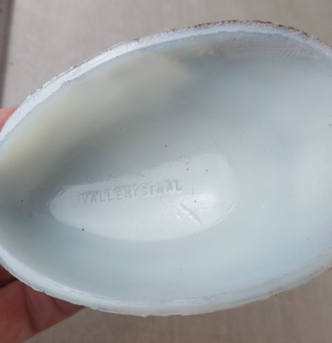 Ancien pot / bonbonnière, forme canard, en opaline, Vallerysthal