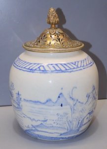-ANCIEN POT Chinois à GINGEMBRE BLANC BLEU COUVERCLE LAITON Ajouré  D