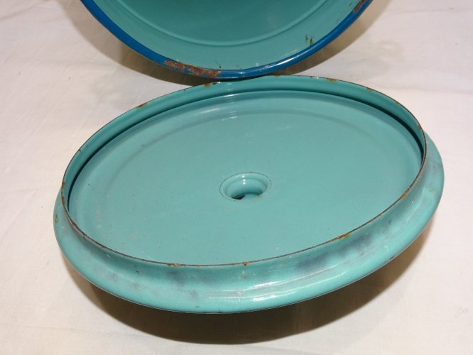 -ANCIEN POT DE CHAMBRE TOLE EMAILLEE de COULEUR VERTE DECO CHAMBRE COLLECTION D