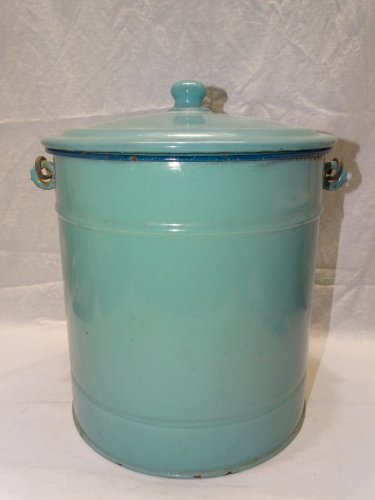 -ANCIEN POT DE CHAMBRE TOLE EMAILLEE de COULEUR VERTE DECO CHAMBRE COLLECTION D