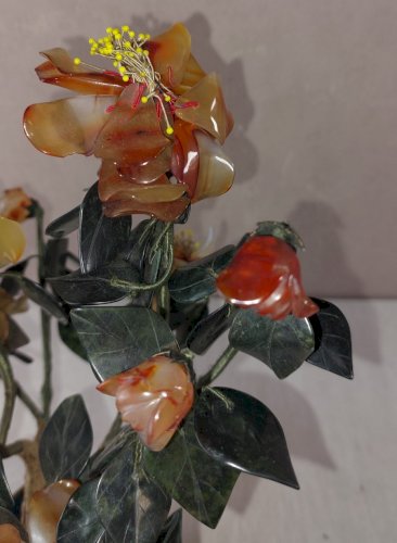 Ancien pot de fleur / bonsaï, pierres jade quartz, pot en émail cloisonné, Chine