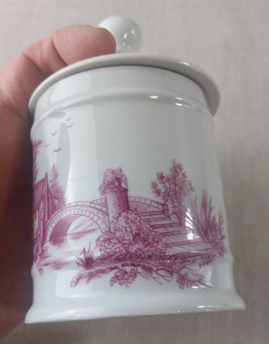 Ancien pot décor paysage, en porcelaine des Tuileries, Limoges