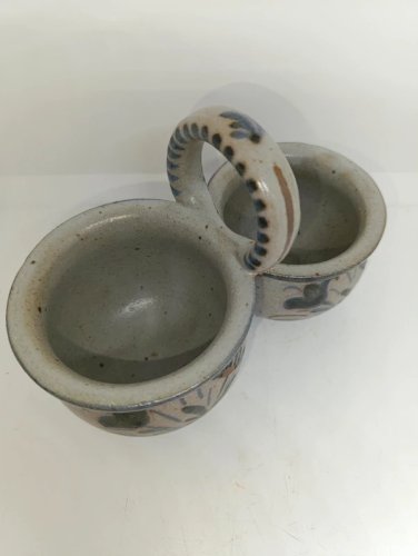 ancien pot double a decor floral breton signé keraluc en bon etat