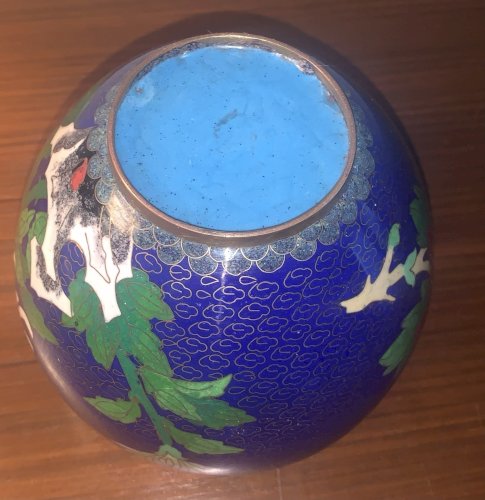 ancien pot en émaux cloisonnés Chine décor floral