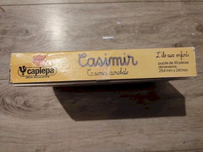 Ancien puzzle 35 pieces casimir acrobate en bon etat et complet