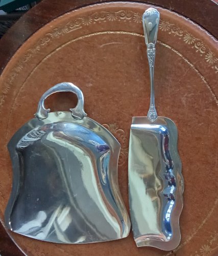 Ancien Ramasse Miette Métal Argenté Style Louis XV Orfèvre Roux Marquiand Lyon