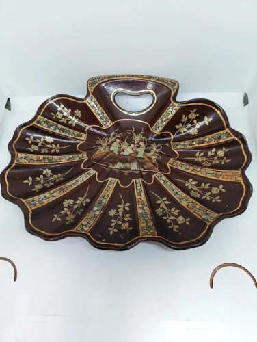 ancien ramasse miettes asiatique avec peigne en bon etat