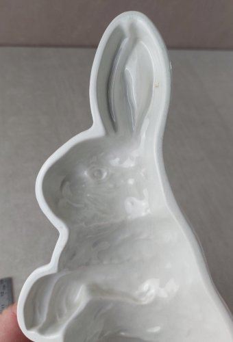 Ancien rare moule forme lapin, en céramique de Villeroy & Boch, Dresden