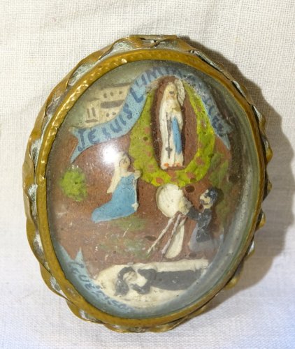-ANCIEN RELIQUAIRE PLATRE GUERISON MIRACULEUSE JE SUIS L'IMMACULEE VERRE Bombé D