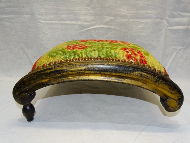 -ANCIEN REPOSE PIED NAPOLEON III NIII BELLE TAPISSERIE MANQUE UN BOUT de PIED  D