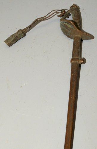 - ANCIEN SABRE MINIATURE EN BRONZE DECO PENDULE STATUE ou AUTRE COLLECTION   D