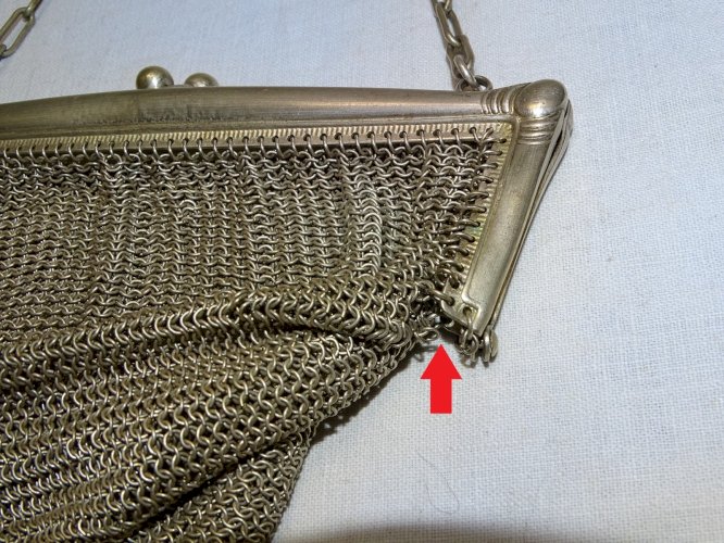 -ANCIEN SAC BOURSE MAILLES  METAL ARGENTE SAC A MAIN SAC DE BAL MINAUDIERE   D