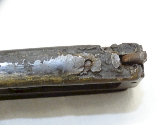 -ANCIEN SECATEUR MARQUE R.G. Garanti avec plaquettes CORNE sur les bras   D