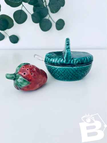 Ancien Set Moutardier Panier et Salière Fraise en Barbotine Vintage Années 50