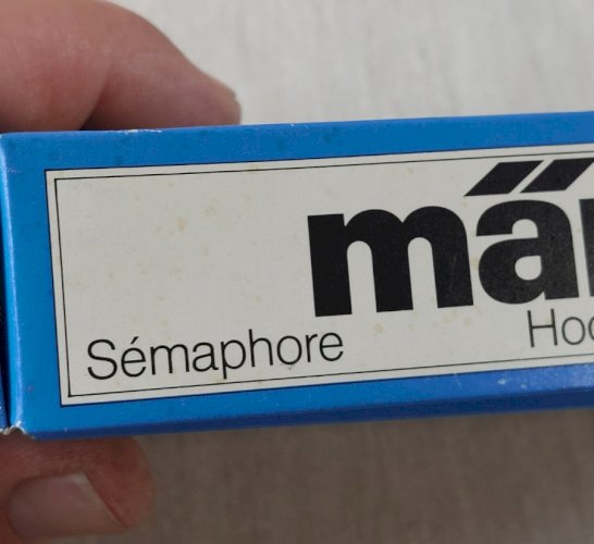 Ancien signal principal, Märklin, 7039, en HO