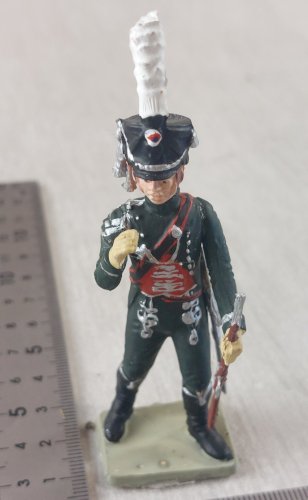 Ancien soldat, cavalier de la gendarmerie, en plastique peint, Starlux Empire