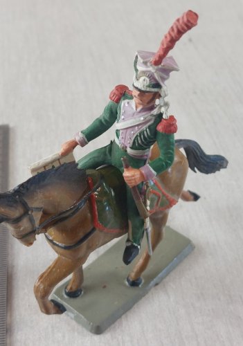 Ancien soldat, cavalier lancier de Berg, en plastique peint, Starlux Empire