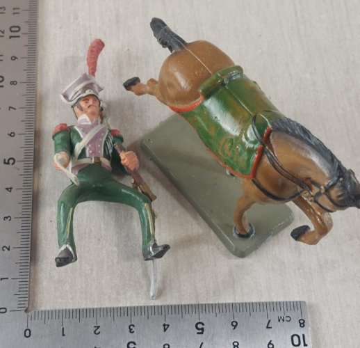 Ancien soldat, cavalier lancier de Berg, en plastique peint, Starlux Empire