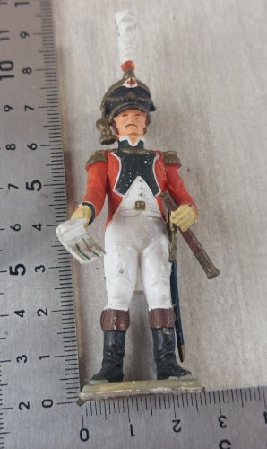 Ancien soldat, garde de Paris, en plastique peint, Starlux Empire