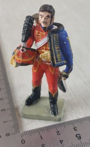 Ancien soldat, garde Hussard, en plastique peint, Starlux Empire