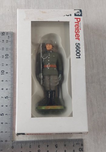 Ancien soldat, officier allemand Wehrmacht, Preiser / Elastolin