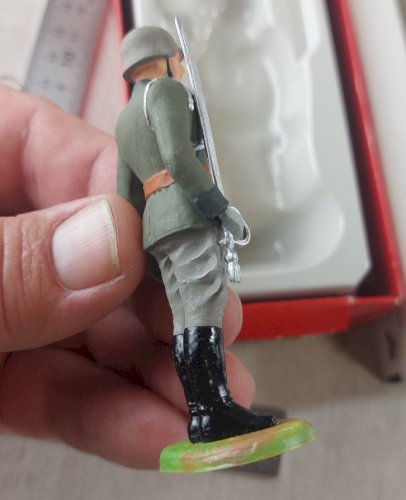 Ancien soldat, officier allemand Wehrmacht, Preiser / Elastolin
